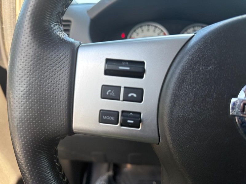 2018 Nissan Frontier PRO-4X photo 16