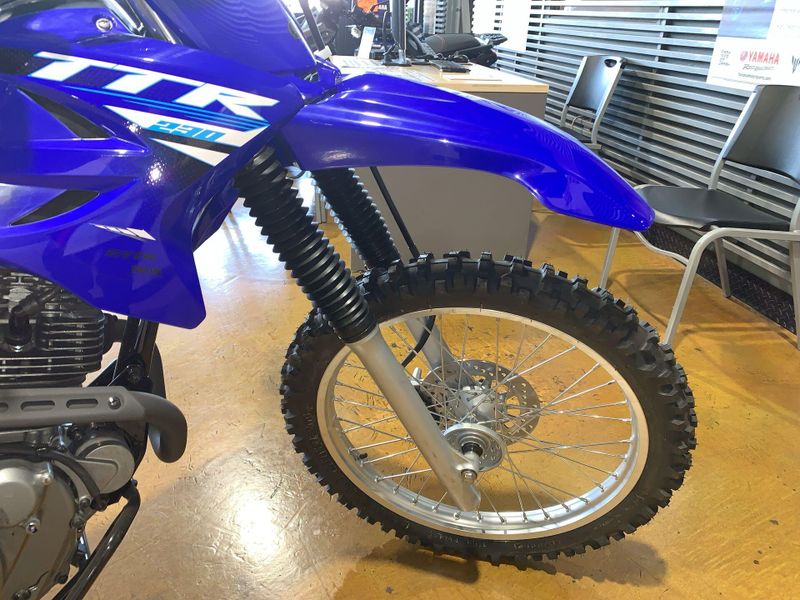 New 2025 Yamaha TT-R230 Image 12