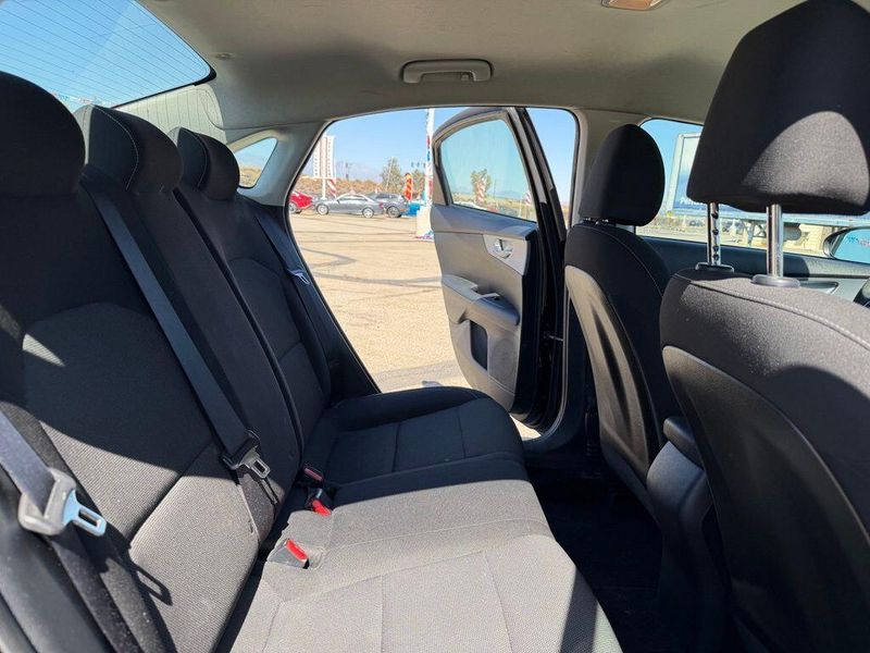 Used 2023 Kia Forte LXSImage 19