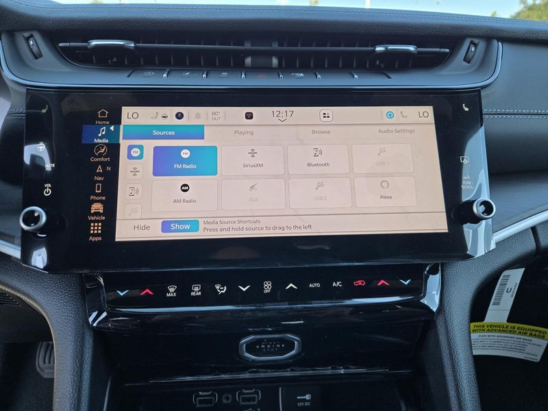 New 2026 Jeep Grand Cherokee Laredo Altitude 4x4