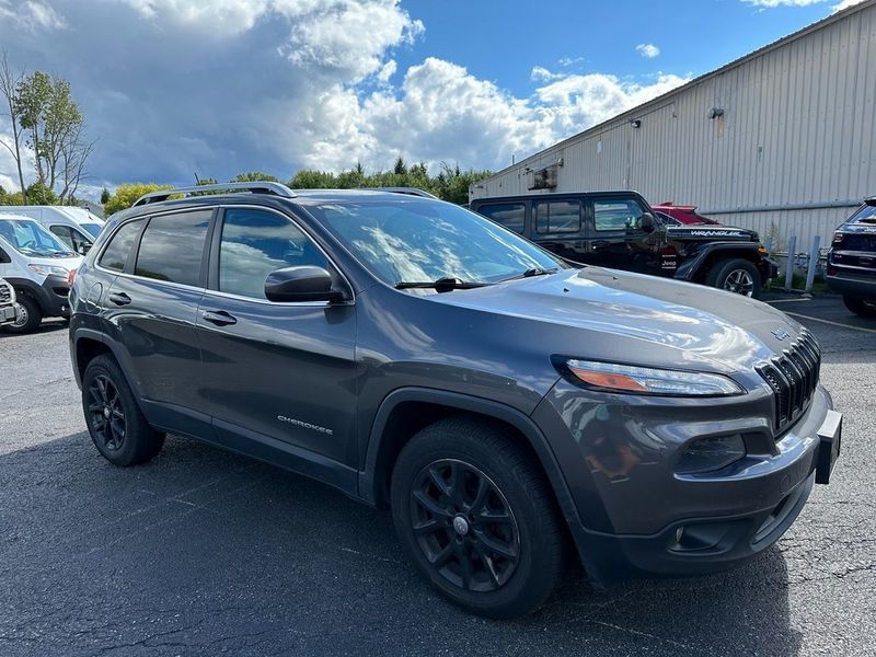 2014 Jeep Cherokee LatitudeImage 1