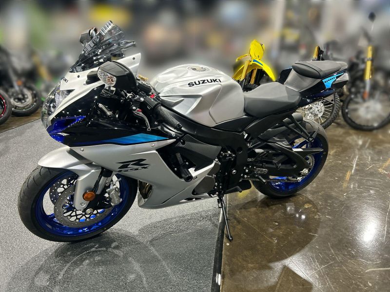 New 2026 Suzuki GSX-R600 Image 21