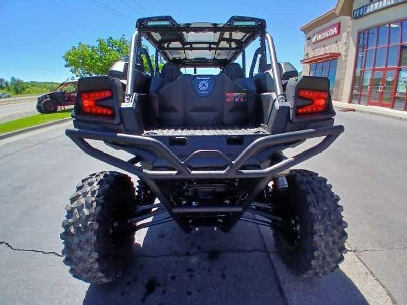 2025 Kawasaki TERYX KRX4 1000 BLACKOUT EDITION 