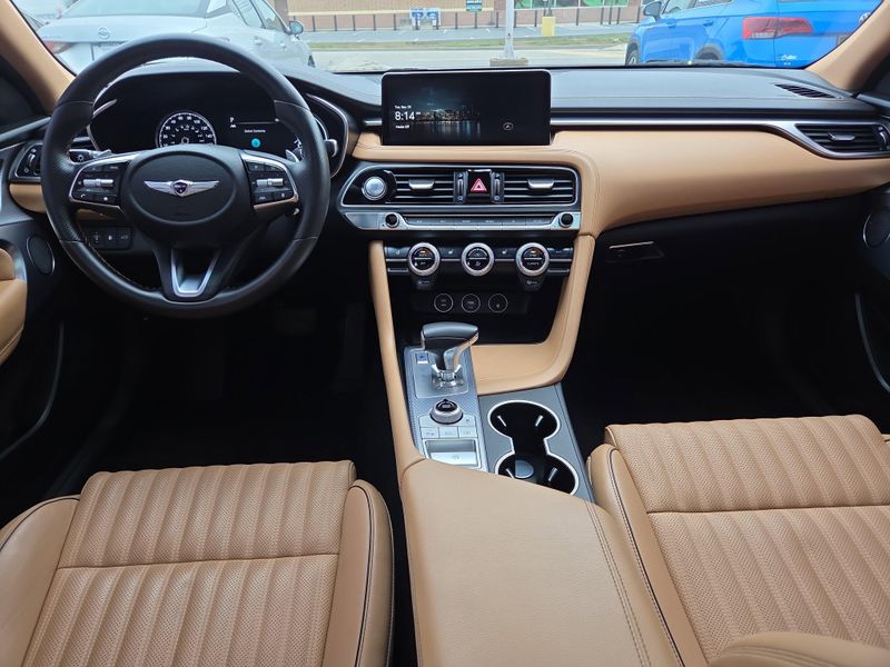 2022 Genesis G70 2.0T photo 21