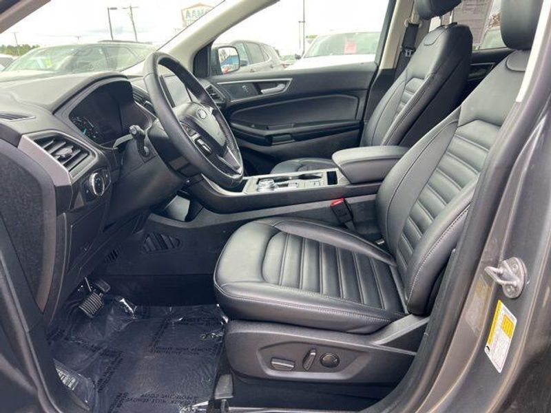 2024 Ford Edge SELImage 9