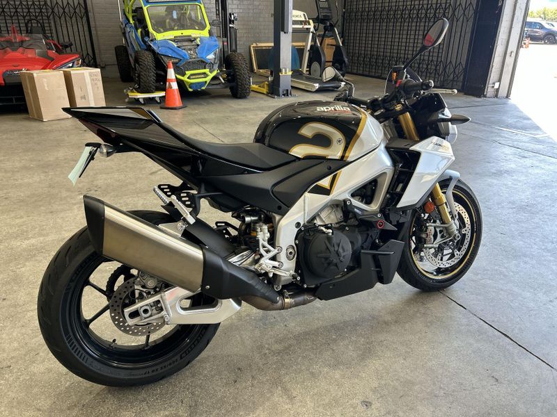 Used 2024 Aprilia TUONO V4 FACTORY 1100 Image 14