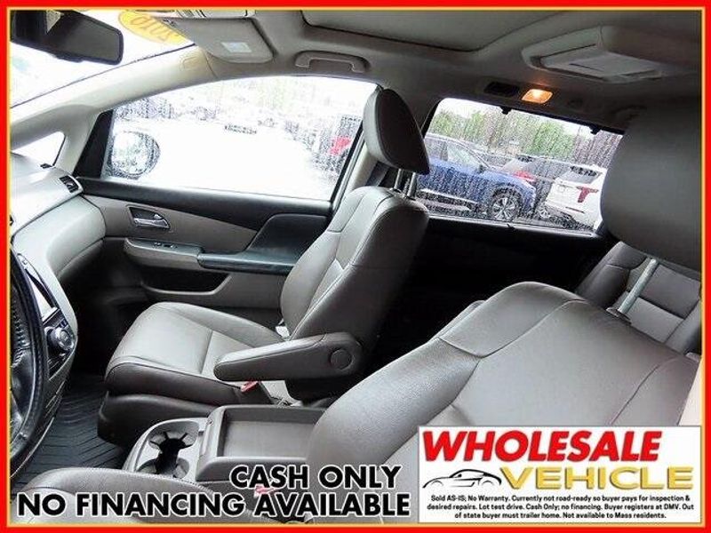 2016 Honda Odyssey Touring EliteImage 15