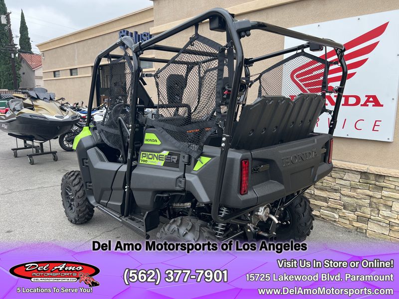 2024 Honda SXS700M4DLR  in a KRYPTON GREEN exterior color. Del Amo Motorsports of Los Angeles (562) 262-9181 delamomotorsports.com 