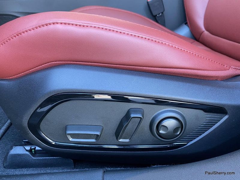 New 2026 Dodge Charger R/T Plus 4-door Awd