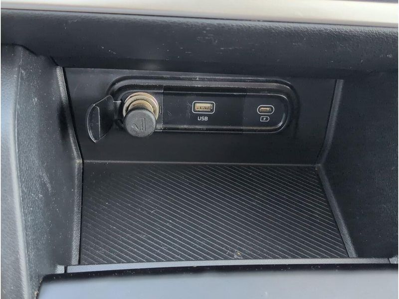 Used 2024 Kia Sportage LXImage 16