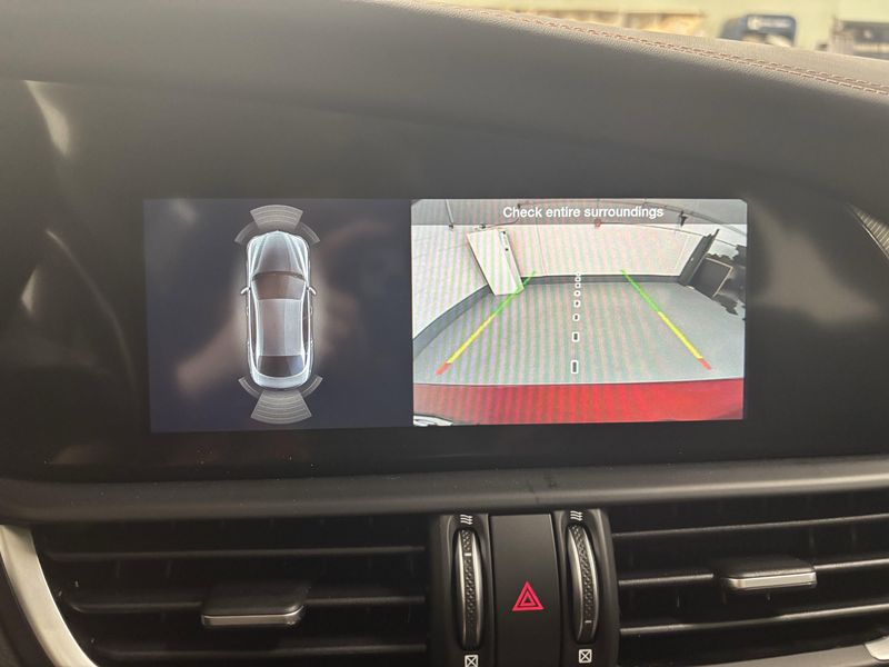 New 2025 Alfa Romeo Giulia Intensa AwdImage 20