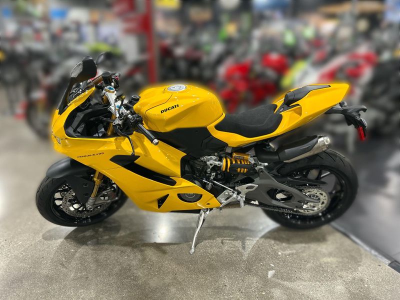 New 2026 Ducati PANIGALE V2 S Image 19
