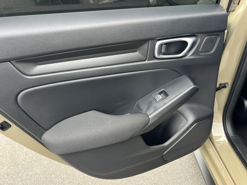 New 2025 Honda Civic Hatchback SportImage 17