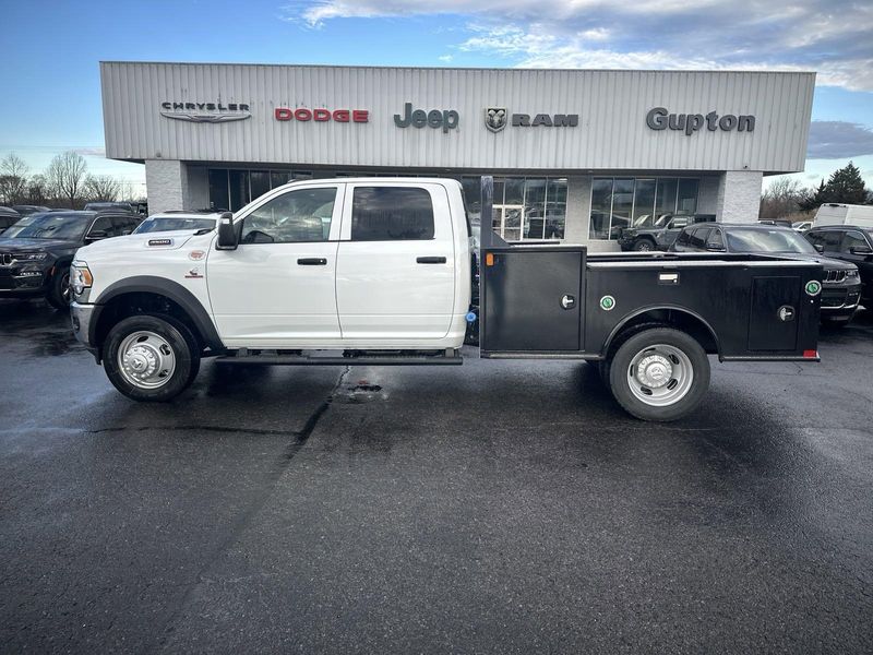 2024 RAM 4500 Tradesman Chassis Crew Cab 4x4 60