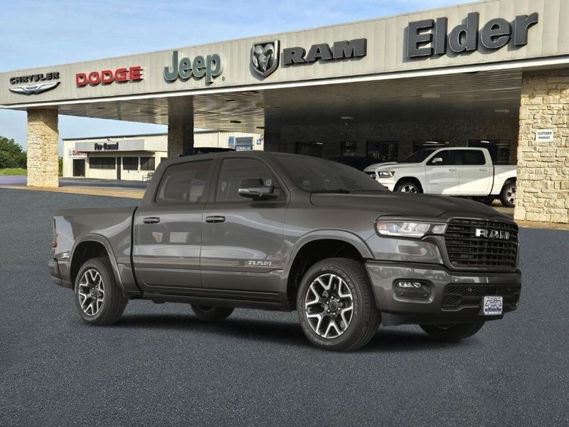 2025 RAM 1500 Laramie Crew Cab 4x4 5