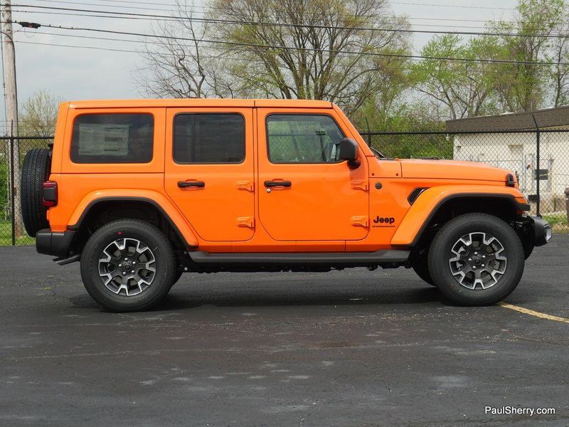 2025 Jeep Wrangler 4-door SaharaImage 11