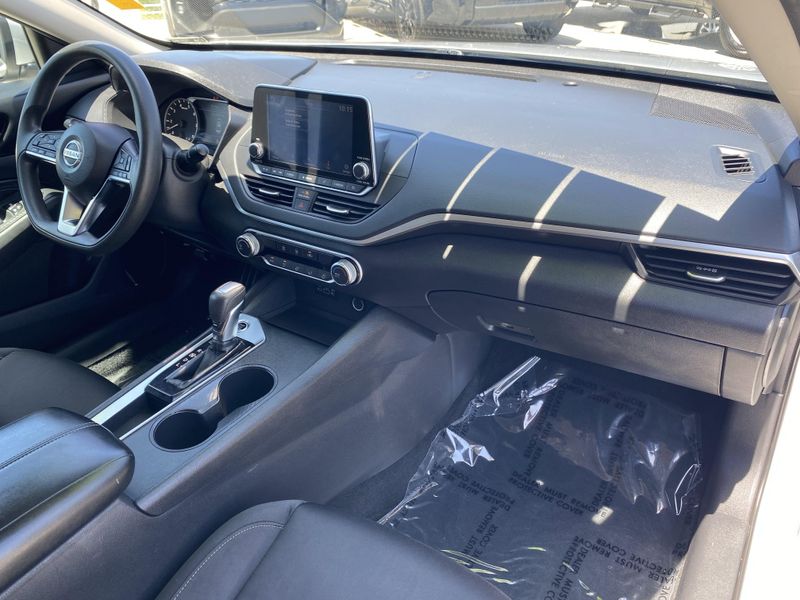 Used 2020 Nissan Altima 2.5 SImage 9