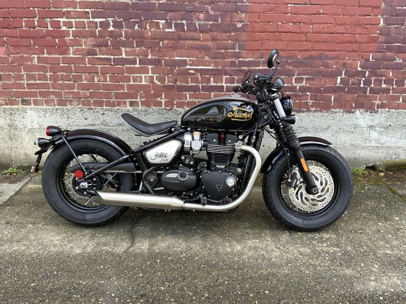 2025 Triumph Bonneville Bobber