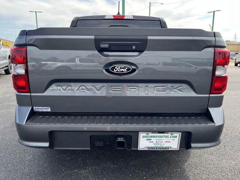 2025 Ford Maverick photo 6