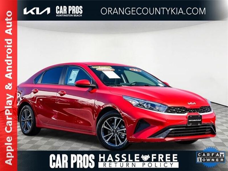 Used 2022 Kia Forte LXSImage 1