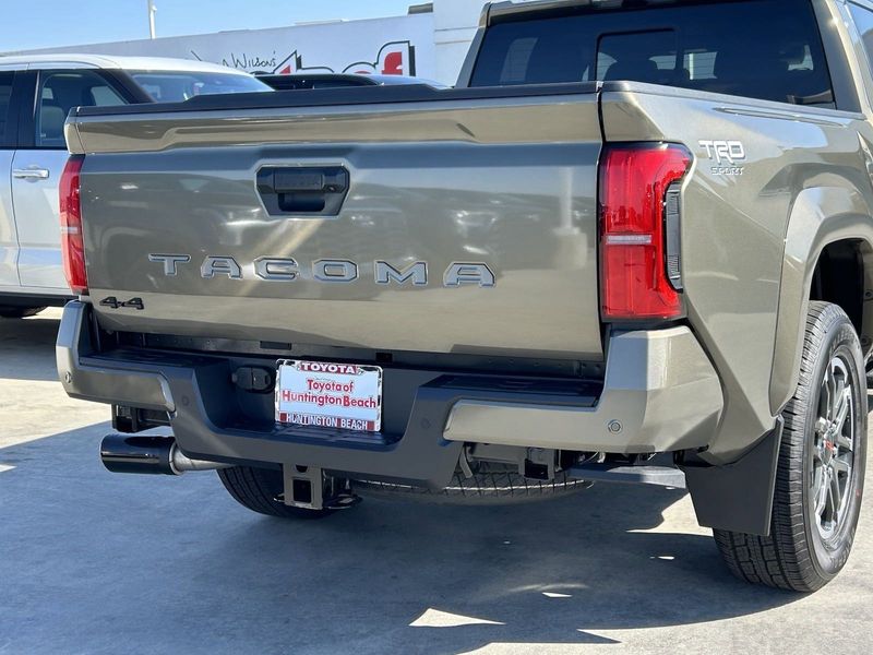 2024 Toyota Tacoma TRD SportImage 4