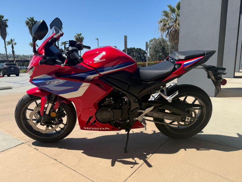 New 2025 Honda CBR500R ABS Image 7