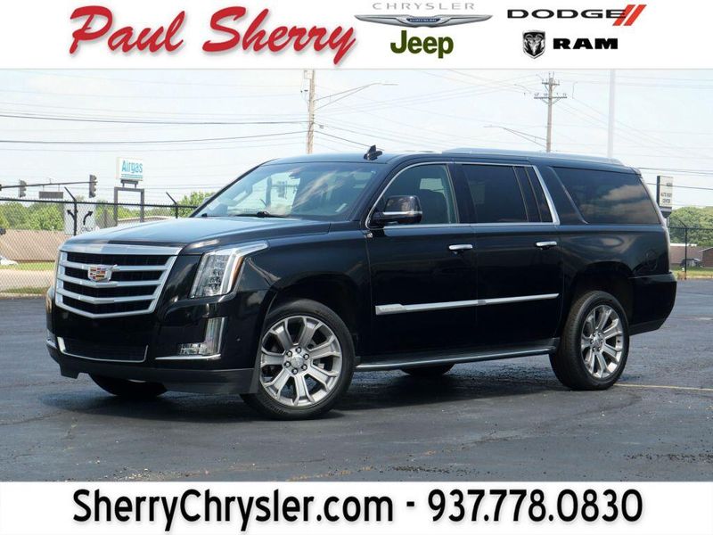 2019 Cadillac Escalade ESV Image 1