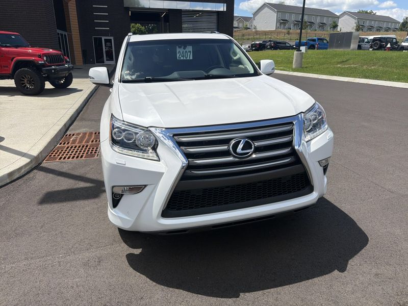 Used 2018 Lexus GX 460 PremiumImage 5