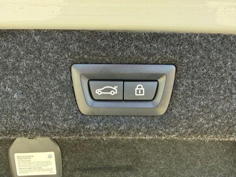 Used 2023 BMW 5 Series 540iImage 13