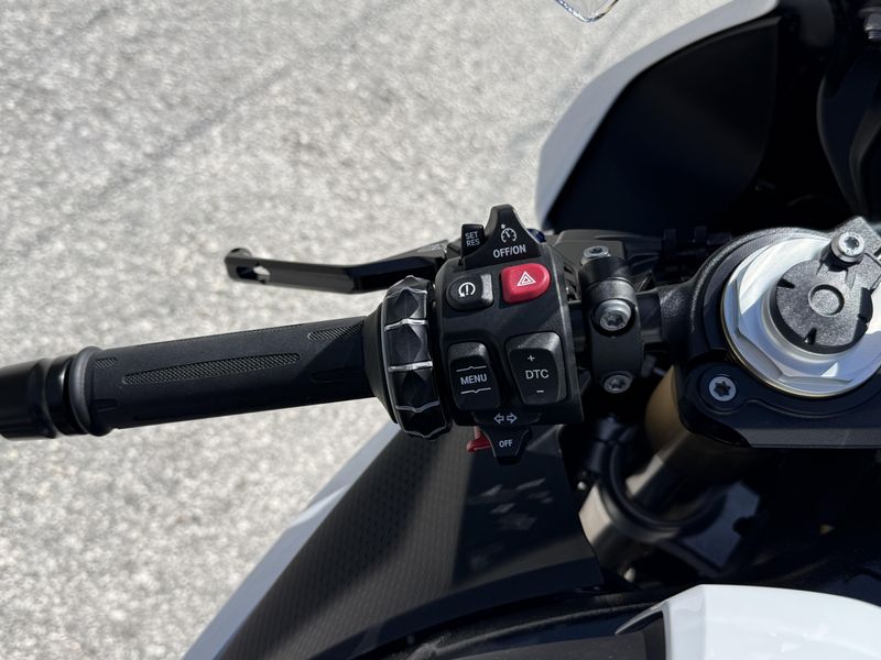 2026 BMW S 1000 RR