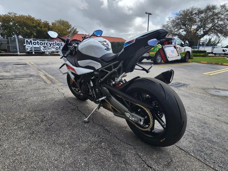 2026 BMW S 1000 RRImage 7