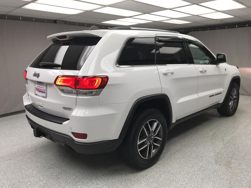 Used 2020 Jeep Grand Cherokee NorthImage 12