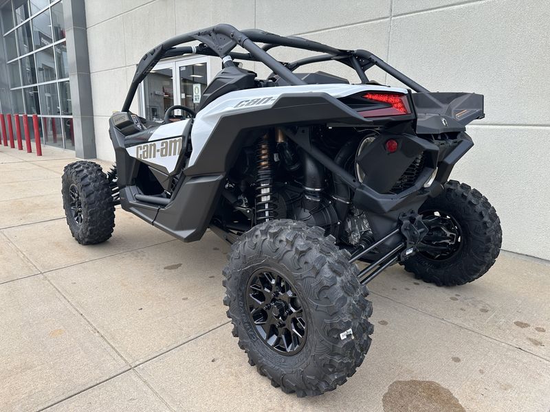 2024 Can-Am MAVERICK X3 RS TURBO RRImage 3