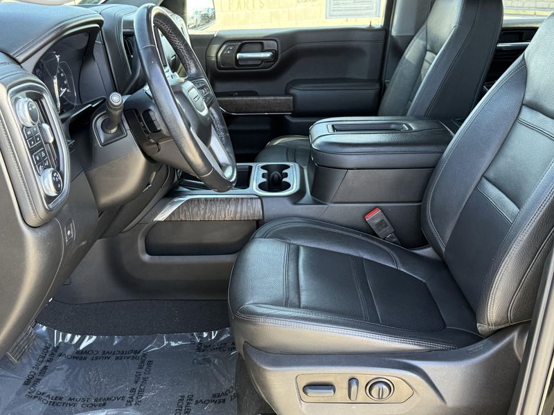 Used 2022 GMC Sierra 1500 Limited DenaliImage 18