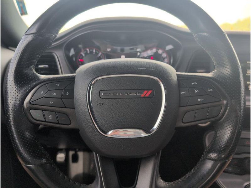 Used 2023 Dodge Challenger SXTImage 22