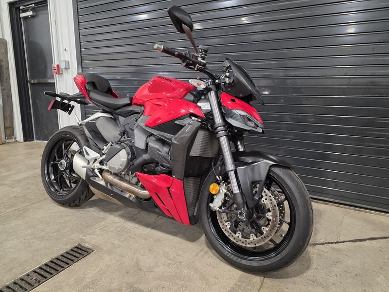 Used 2022 Ducati Streetfighter V2 