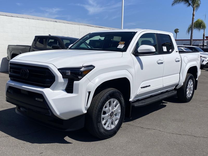 New 2025 Toyota Tacoma SR5Image 6