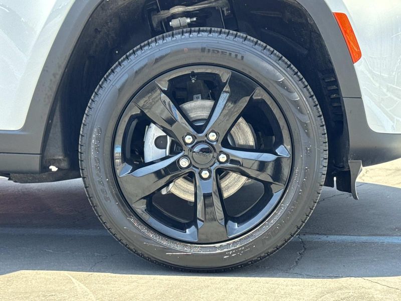 New 2026 Jeep Grand Cherokee Limited 4x4