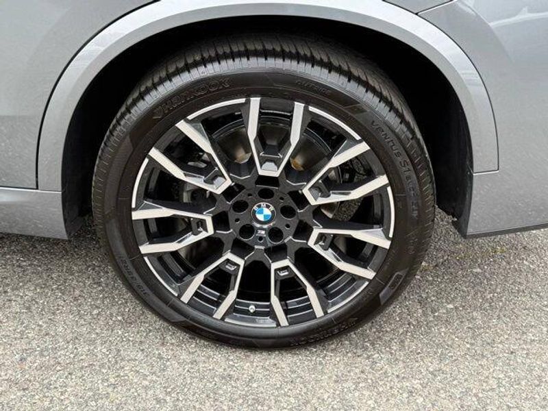 Used 2026 BMW X5 sDrive40iImage 14