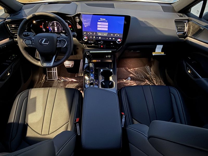 New 2026 Lexus NX 350h F SPORT HandlingImage 26