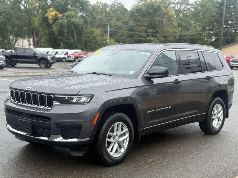 Used 2024 Jeep Grand Cherokee L Laredo