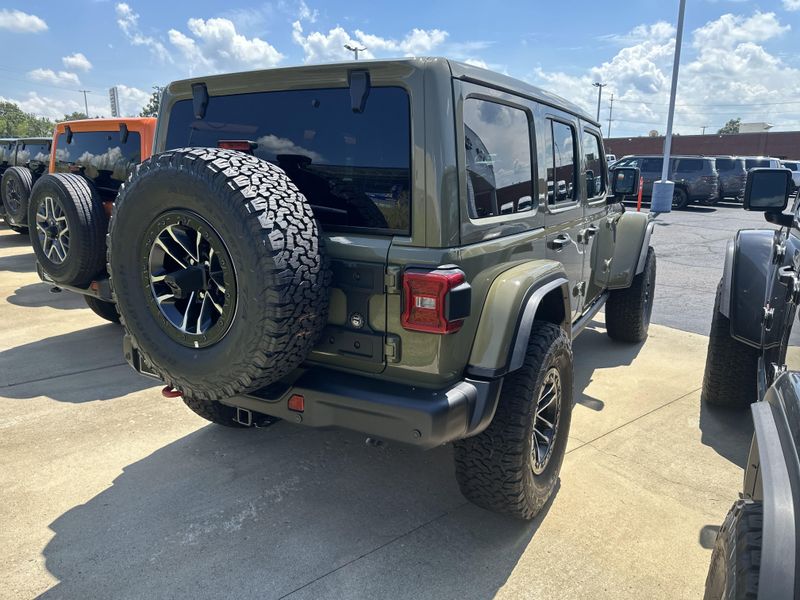 New 2025 Jeep Wrangler 4-door Rubicon XImage 7