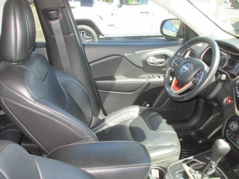 Used 2015 Jeep Cherokee LimitedImage 27
