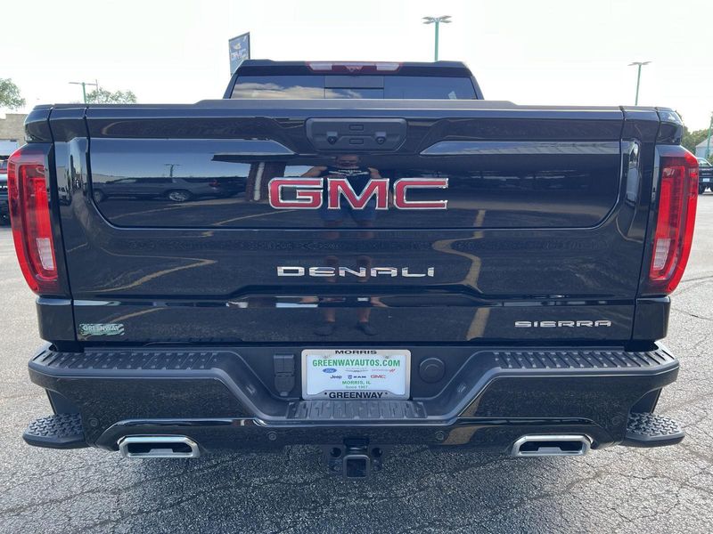 2026 Gmc Sierra 1500 Denali photo 3