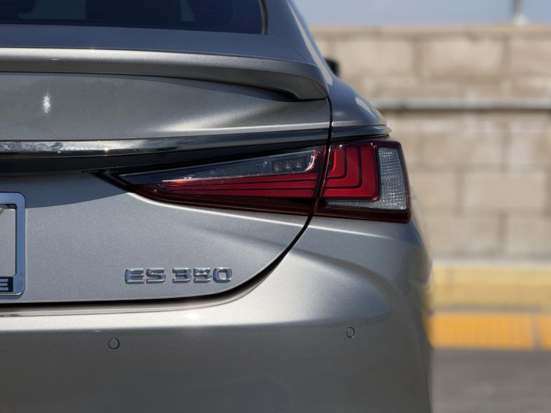 Used 2020 Lexus ES 350 F SPORTImage 12