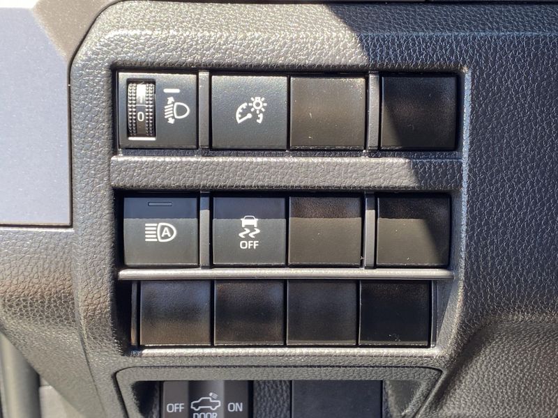 Used 2025 Toyota Tacoma TRD SportImage 23