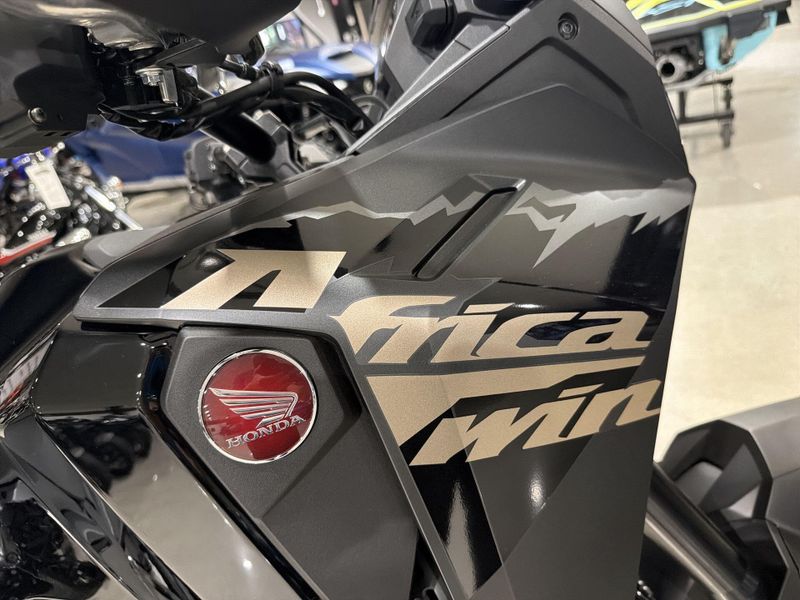 New 2026 Honda AFRICA TWIN DCT Image 27