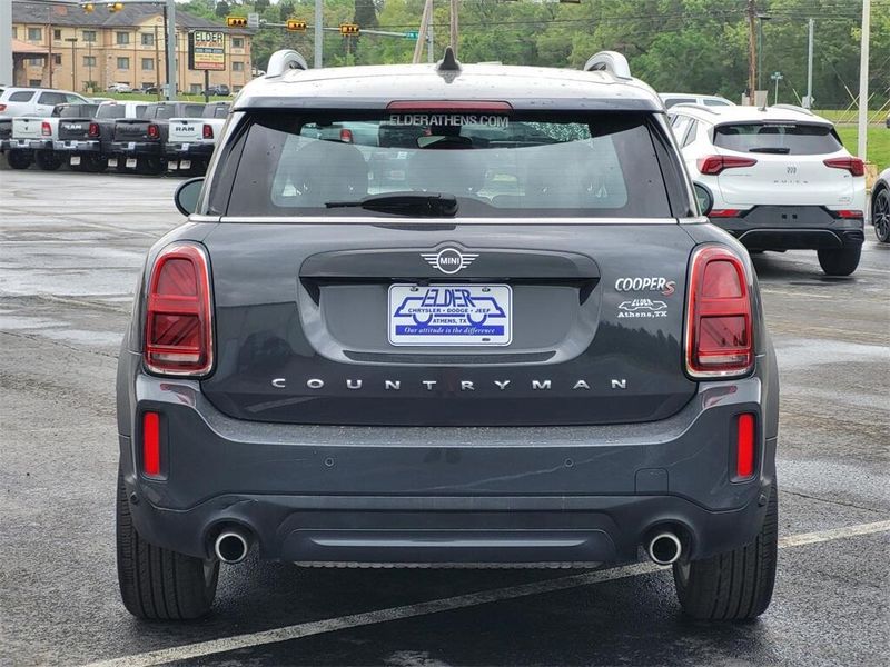 2021 MINI Countryman ClassicImage 5