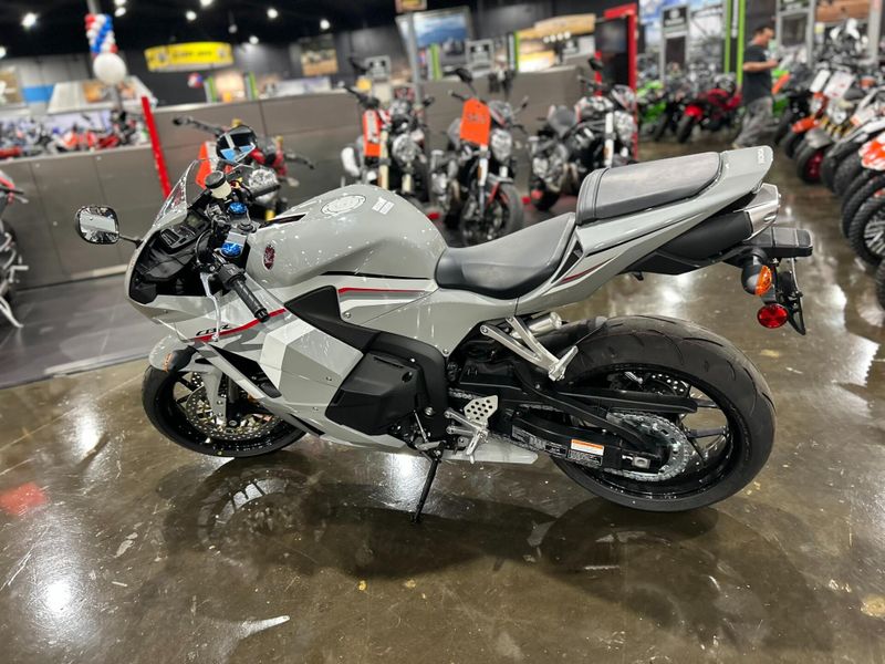 New 2026 Honda CBR600RR Image 24