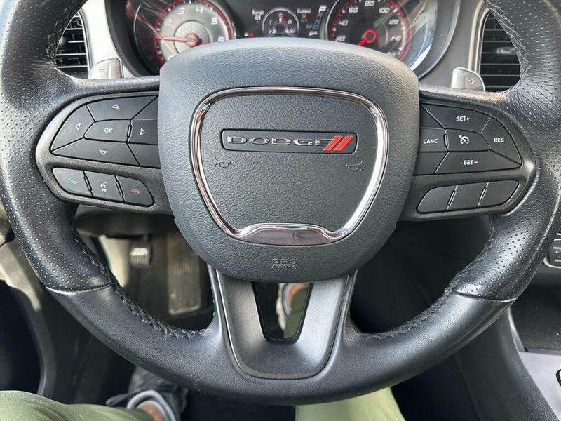 2022 Dodge Charger R/TImage 3